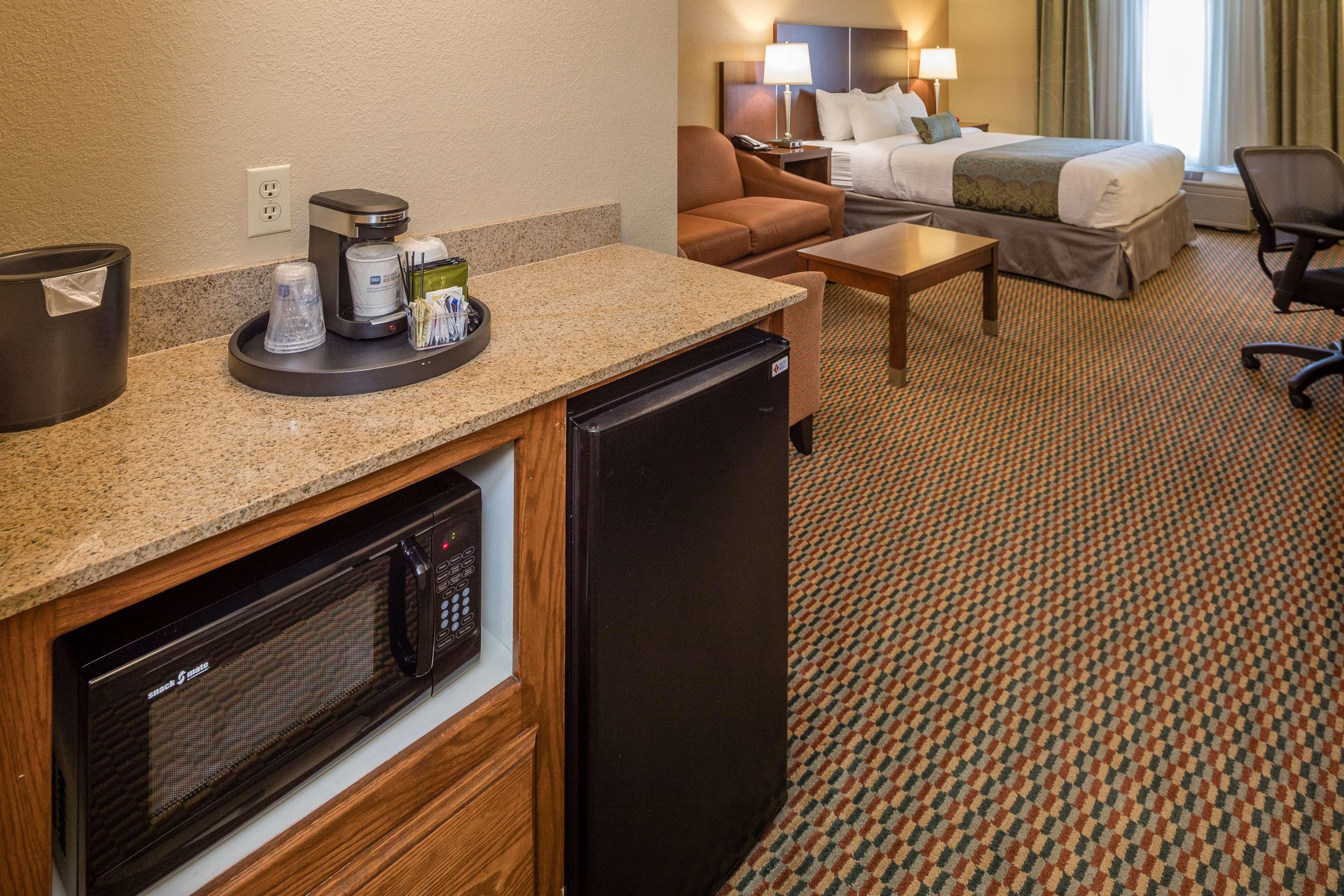 Best Western Airport Inn & Suites Oakland Exterior foto