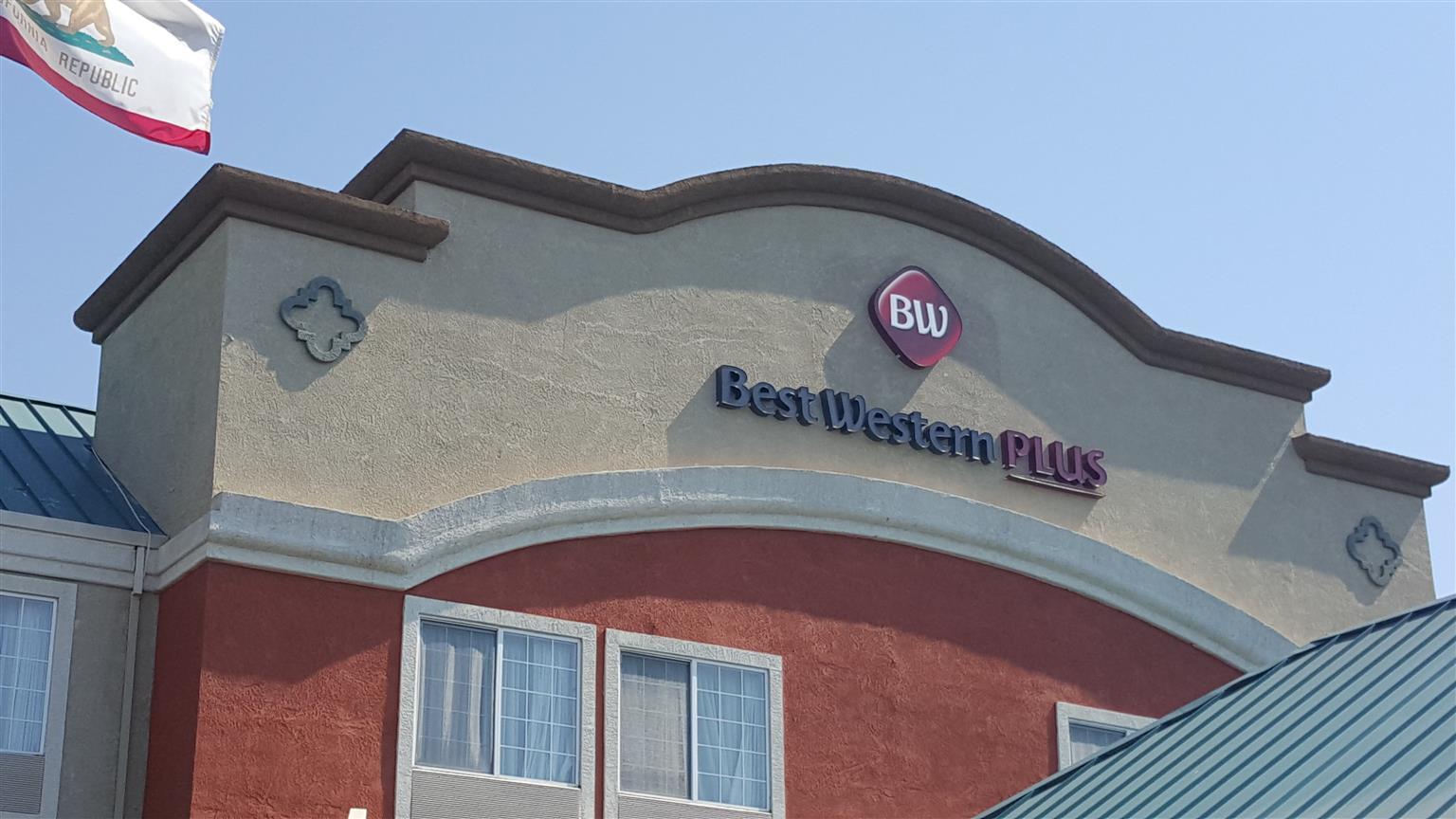 Best Western Airport Inn & Suites Oakland Exterior foto
